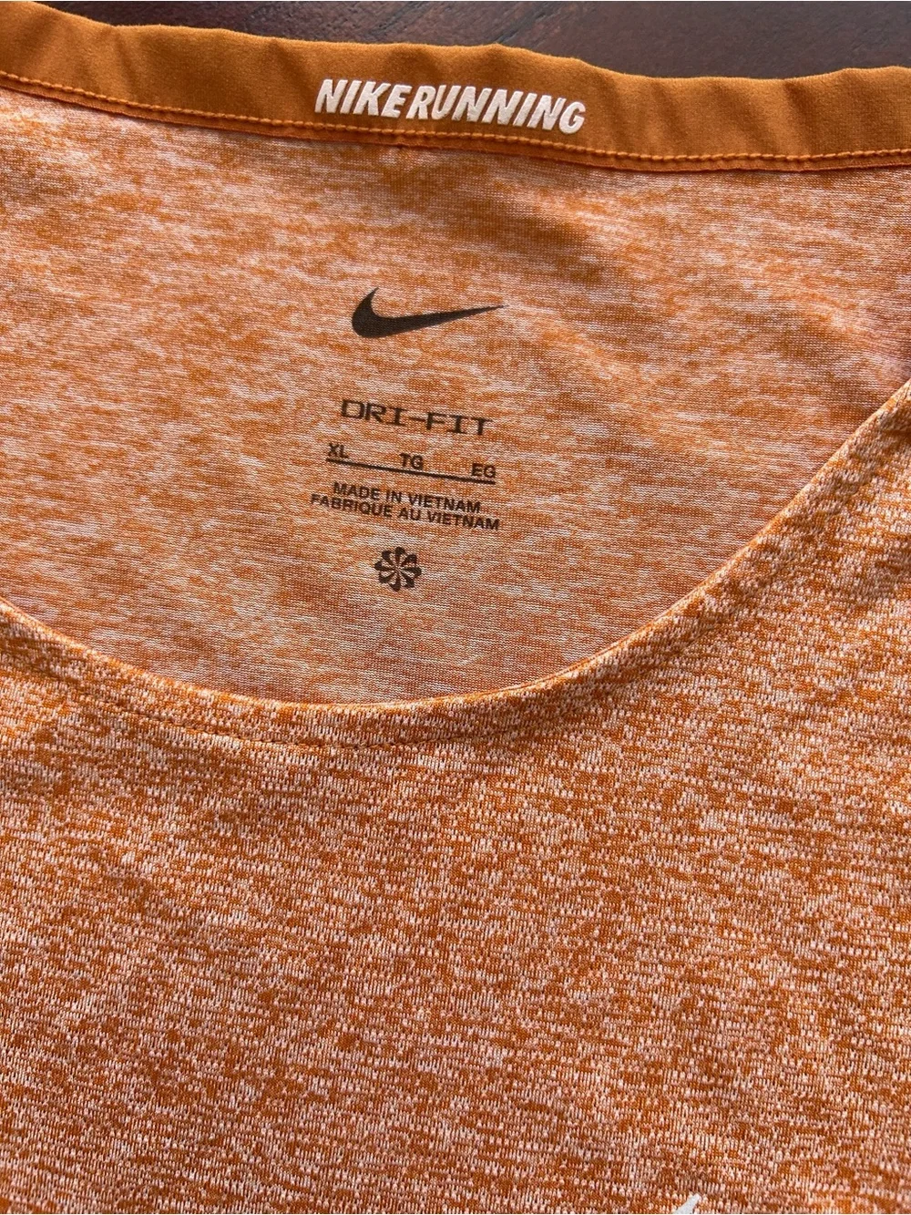 Nike Men’s Orange Heather Short Sleeve Performance Tee size XL